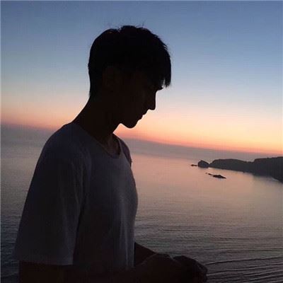 海边情侣头像背影一对 情侣头像背影大海蓝色