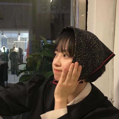 精选女头高清图片 新鲜头像女