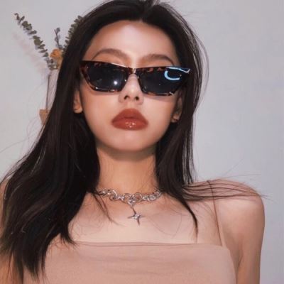 超高冷女生头像动漫御姐 超高冷女生头像不露脸