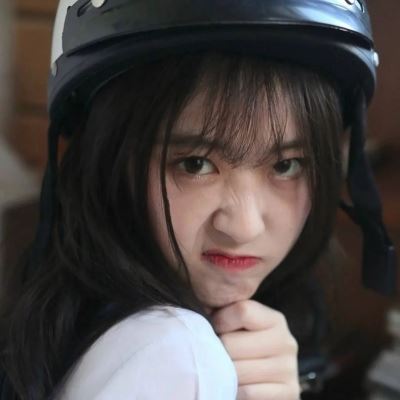 青春美女大头像真人 青春美美女卡通图片头像