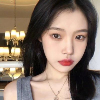 五官清晰头像女 生活照 五官清晰头像女高清