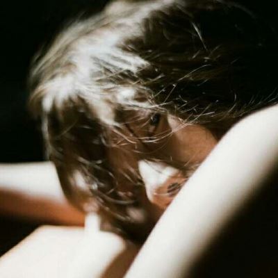 超丧的真人女头像 女头真人丧系伤感
