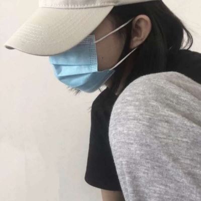 美女头像个性真人头像不露脸 美女心头像真人挡脸个性