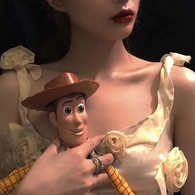 微信头像部位女头像 微信头像女部位图