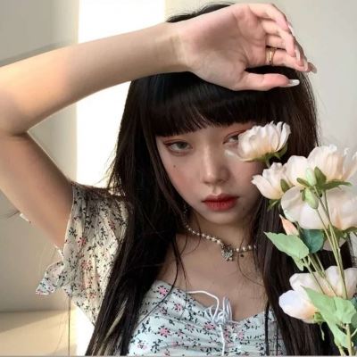 好看的网图头像女 网络图片头像女生专用背影