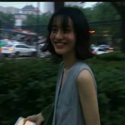 美女青春头像图片 青春美女微信头像