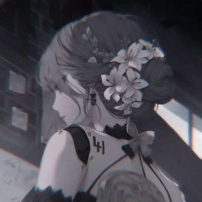 漫画女生头像黑白色 漫画女生头像黑白图片