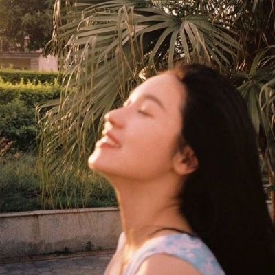 成熟优雅女士微信头像动漫 成熟温柔优雅女士微信头像