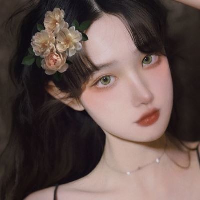 闺蜜头像一人一半真人不露脸 闺蜜头像一人一半真人霸气