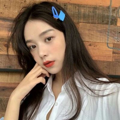 女头成熟有气质 成熟女人味发型