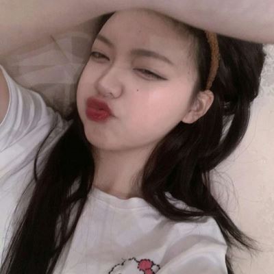 闺蜜头像真人一人一张配对一人一半 真人闺蜜头像两张一对
