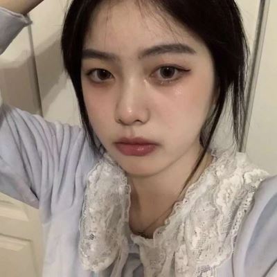 既酷又丧的女生头像 微丧霸气女生头像