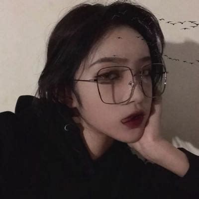 漂亮仙气小姐姐头像漫画 漂亮仙气小姐姐头像下半身