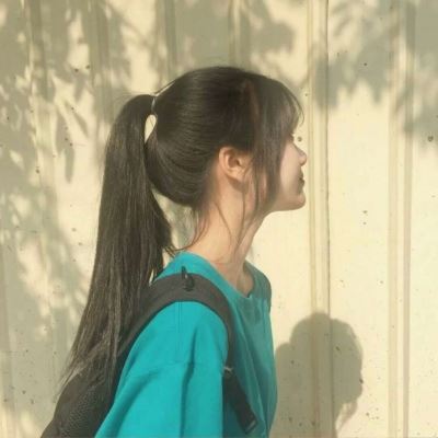 真人不露脸闺蜜头像有手机 真人不露脸闺蜜头像女