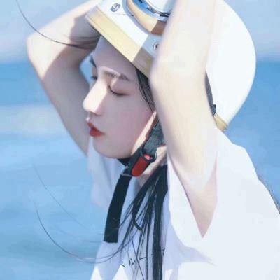 女孩图片头像小清新自拍同一个人 清纯女生头像同一个人
