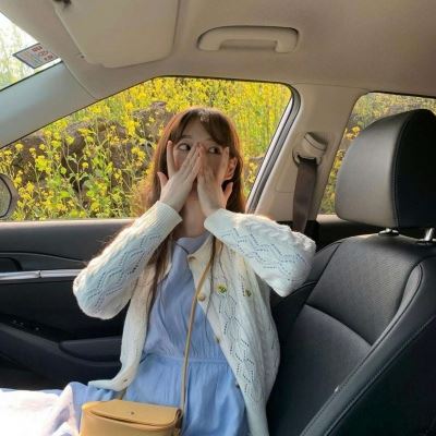 成熟的女生闺蜜头像 好看的头像成熟女生闺蜜