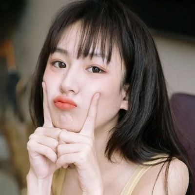 清新女头像 简约 简约清新女生头像