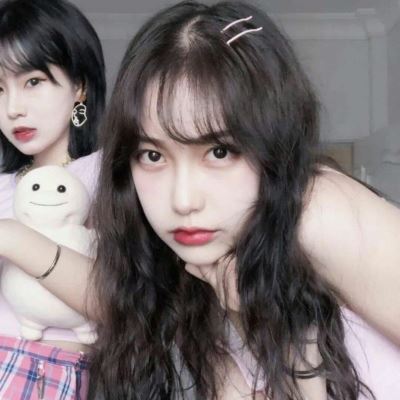 成熟的女生闺蜜头像 好看的头像成熟女生闺蜜