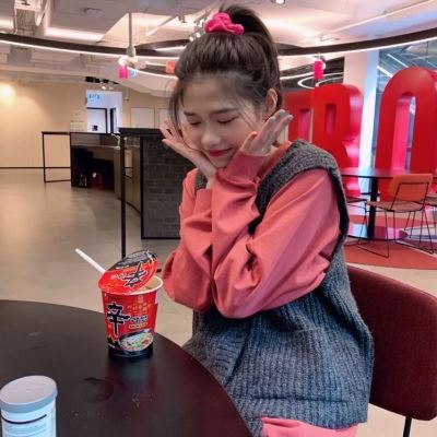 漂亮淑女头像手绘 漂亮淑女头像个性