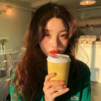 成熟的女生闺蜜头像 好看的头像成熟女生闺蜜
