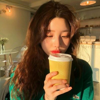 成熟的女生闺蜜头像 好看的头像成熟女生闺蜜
