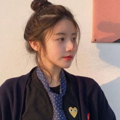 清新女头像 简约 简约清新女生头像