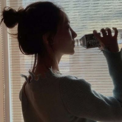 清新女头像 简约 简约清新女生头像