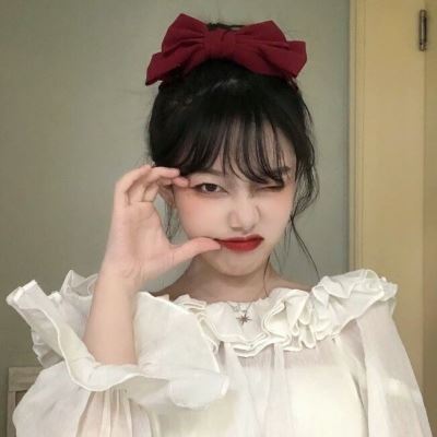 个性普通女生多张照片同一个人 个性普通女生多张照片背面