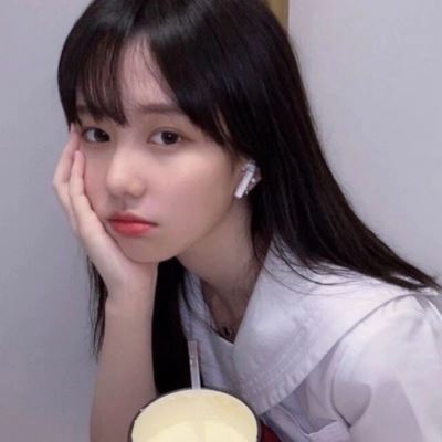 温柔干净的女头像不露脸 温柔干净的女头像动漫无水印