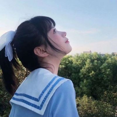 温柔干净的女头像不露脸 温柔干净的女头像动漫无水印