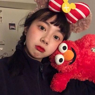 真人女生闺蜜头像 搞怪的闺蜜头像