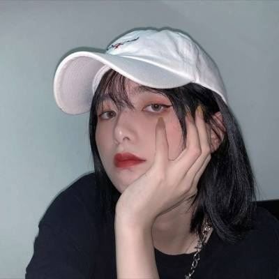 个性女短发发型图片头像大全 个性女短发发型图片头像卡通