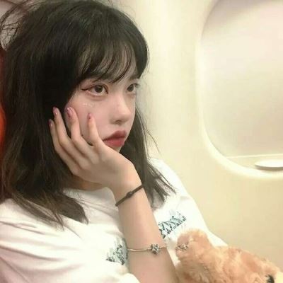 网头女高冷不露脸 网头女高冷黑白