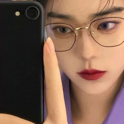 脸部精致女生头像动漫 好看的女生脸部头像